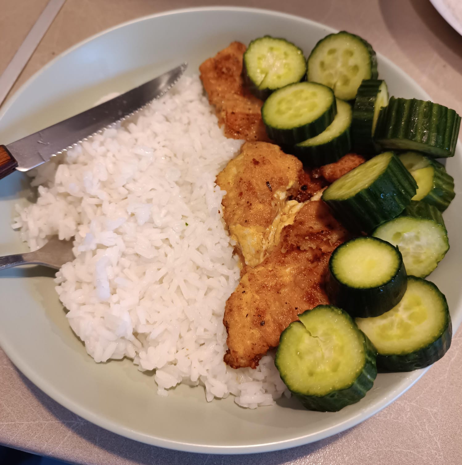 Krējuma krēmīgās vistiņas